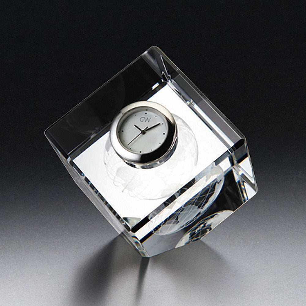 グラスワークス ナルミ | 3Dアース キューブクロック