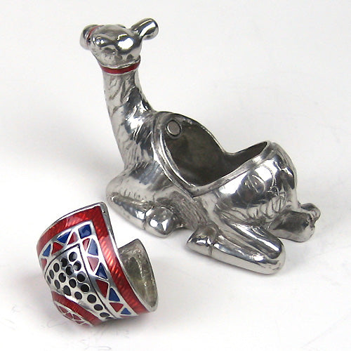 ( Loyfar ロイファー / ハンドクラフト / ピューター ) 小物入れ / らくだ ( レッド )